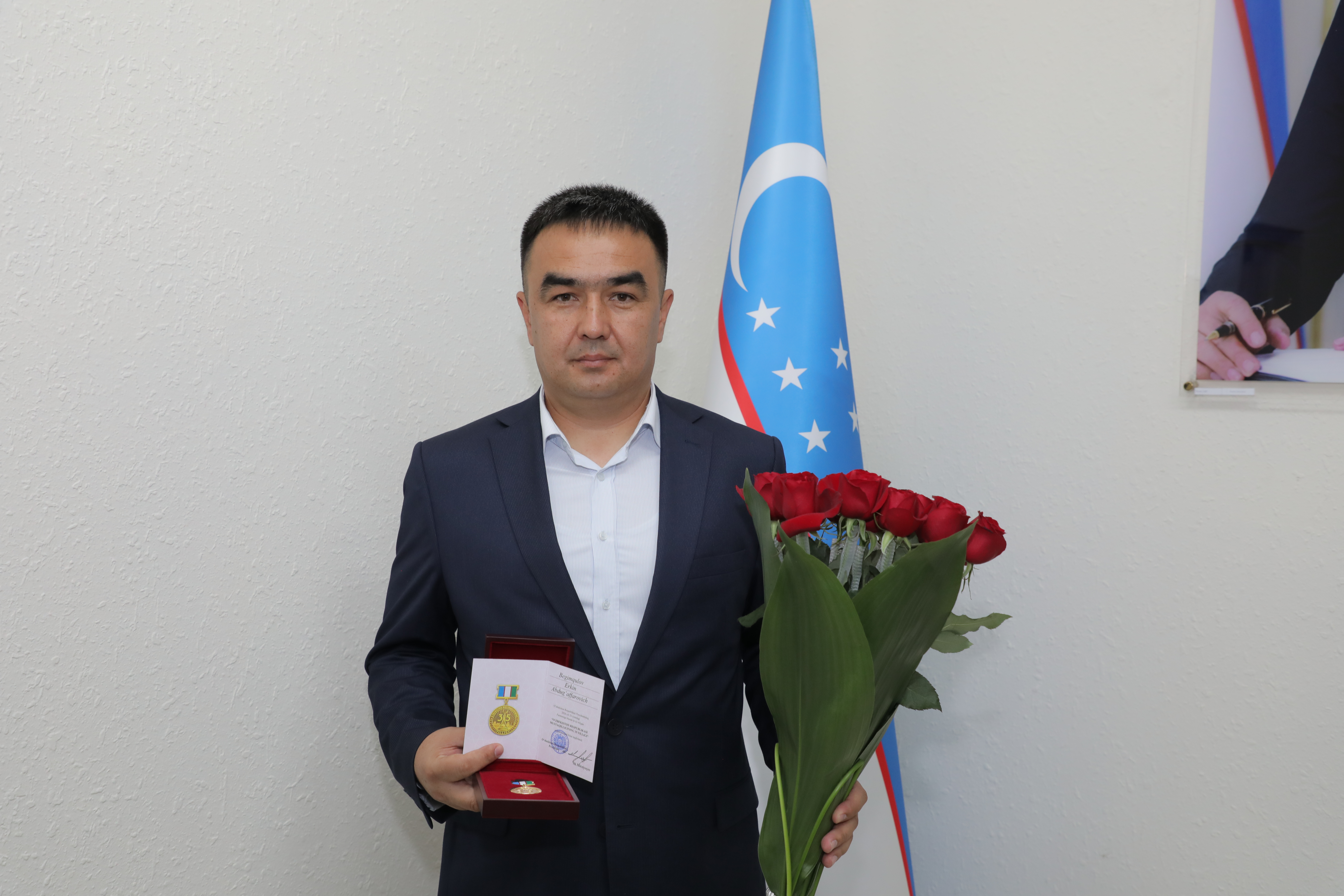 YUKSAK E’TIROF — FIDOKORONA MEHNATGA MUNOSIB BAHO